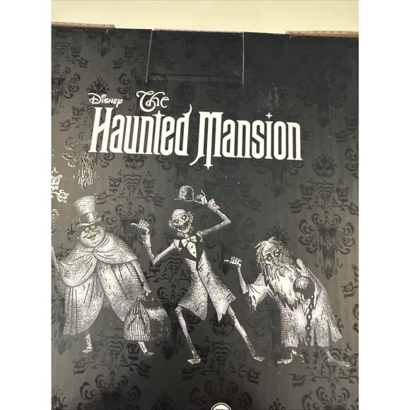 Disney Haunted Mansion Wallpaper Gargoyle Waffle Maker Breakfast Non-Stick NEW - Picture 3 of 5